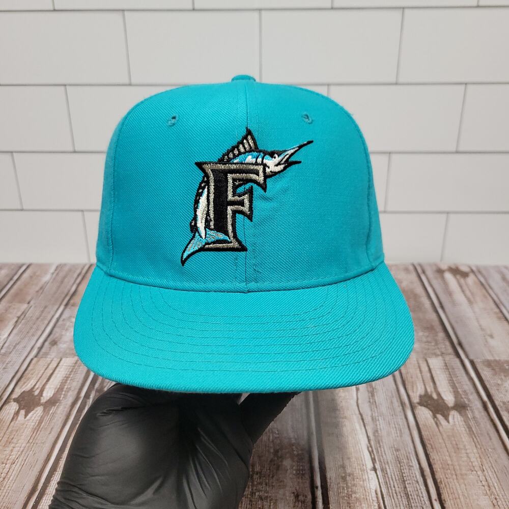 New Era Pro Model Florida Marlins Vintage Logo Fitted Diamond Collection 7 3/8